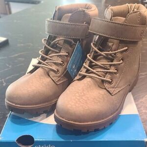 NEW Stride Rite 13 Jill Boot